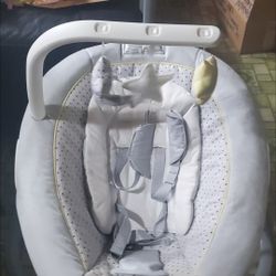 graco sway2me swing with portable bouncer