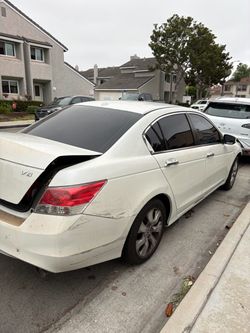 Honda accord 2010 122k