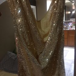New Never been used gold sequins dress