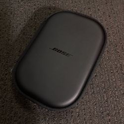 BOSE CARRYING CASE + BOX for noise cancelling headphones