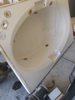jucuzze tub trade for standard tub