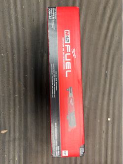 Milwaukee M12 FUEL 1/2" Ratchet