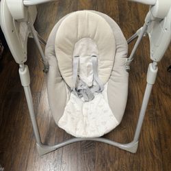 Graco Baby Swing