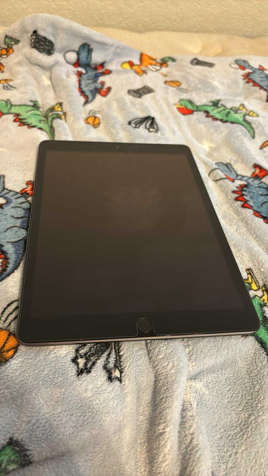 Apple 🍎 iPad 9th Gen