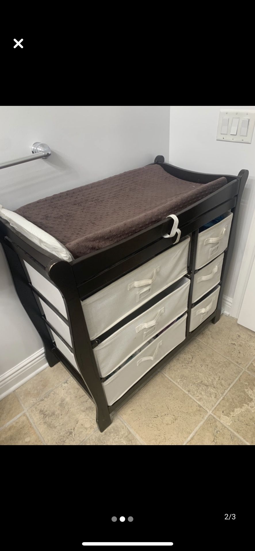 Changing table. Include pad
