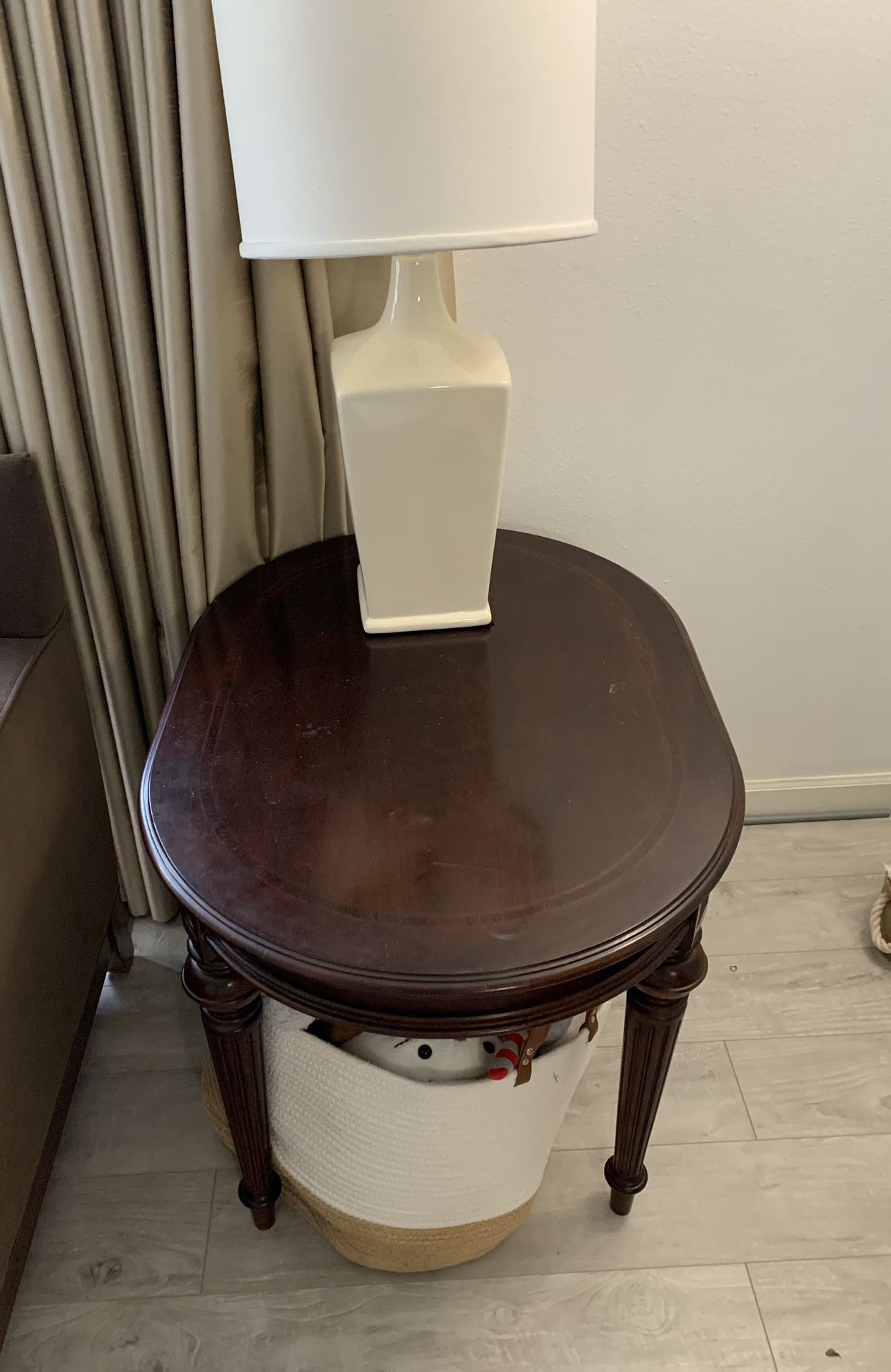 Ethan Allen’s End Table 
