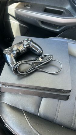 500GB PS4 Slim - Great Condition