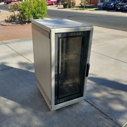 Compaq 22U Server Rack