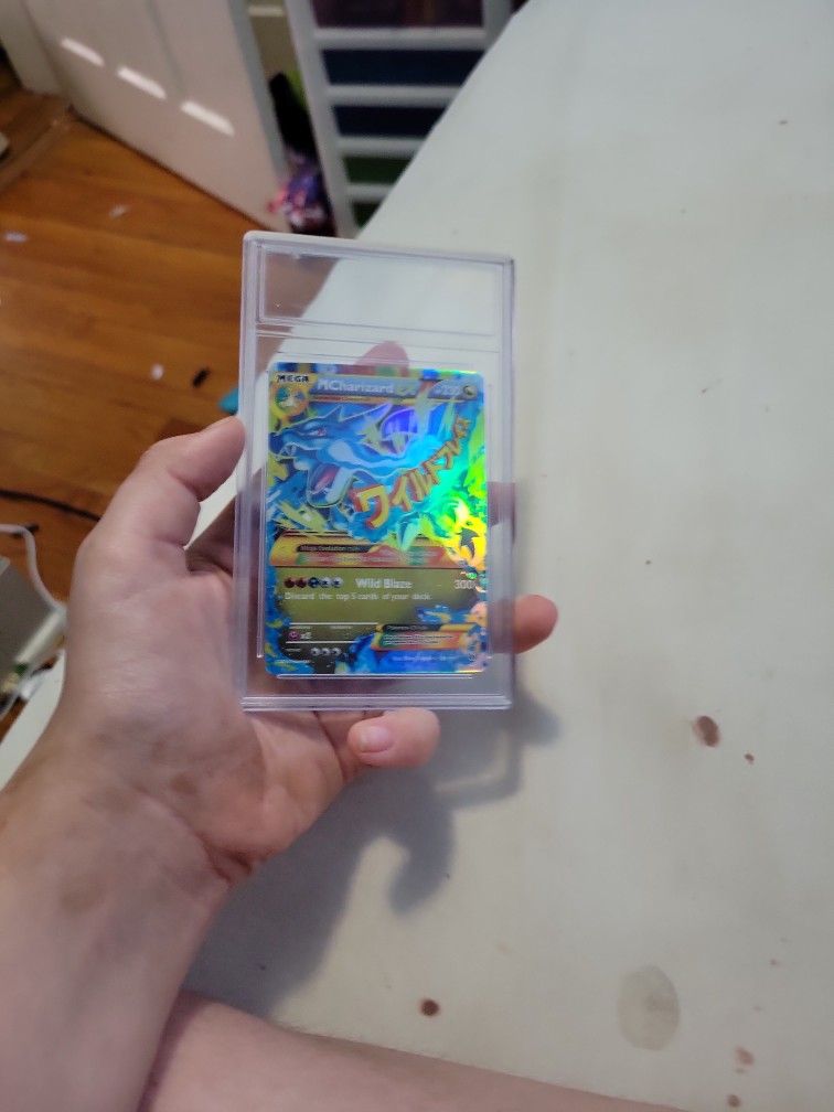 Charizard Mega