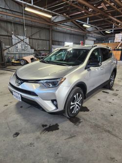TOYOTA RAV4 2016