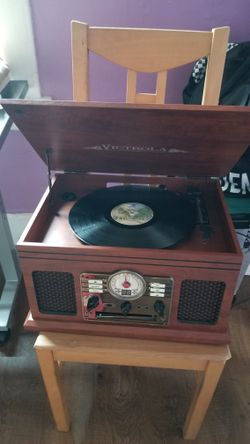 Vynile And Radio