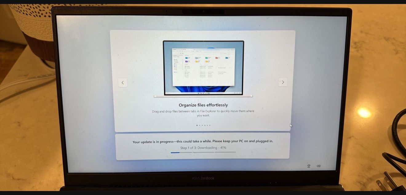 ASUS Zenbook 14