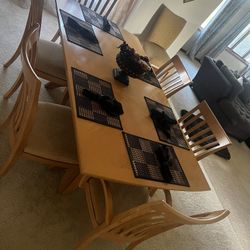 Dining Room Table 