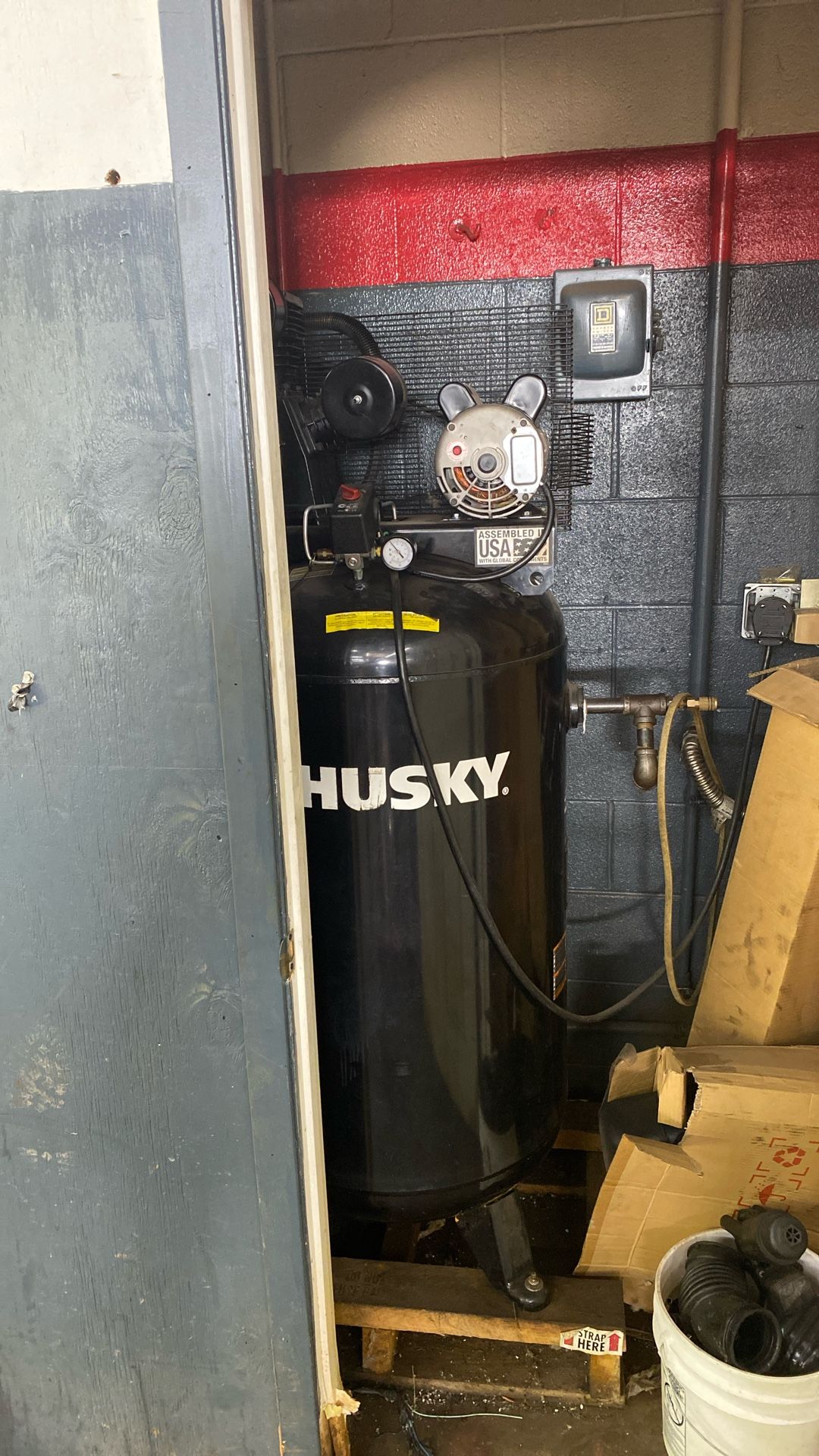 Husky Compressor