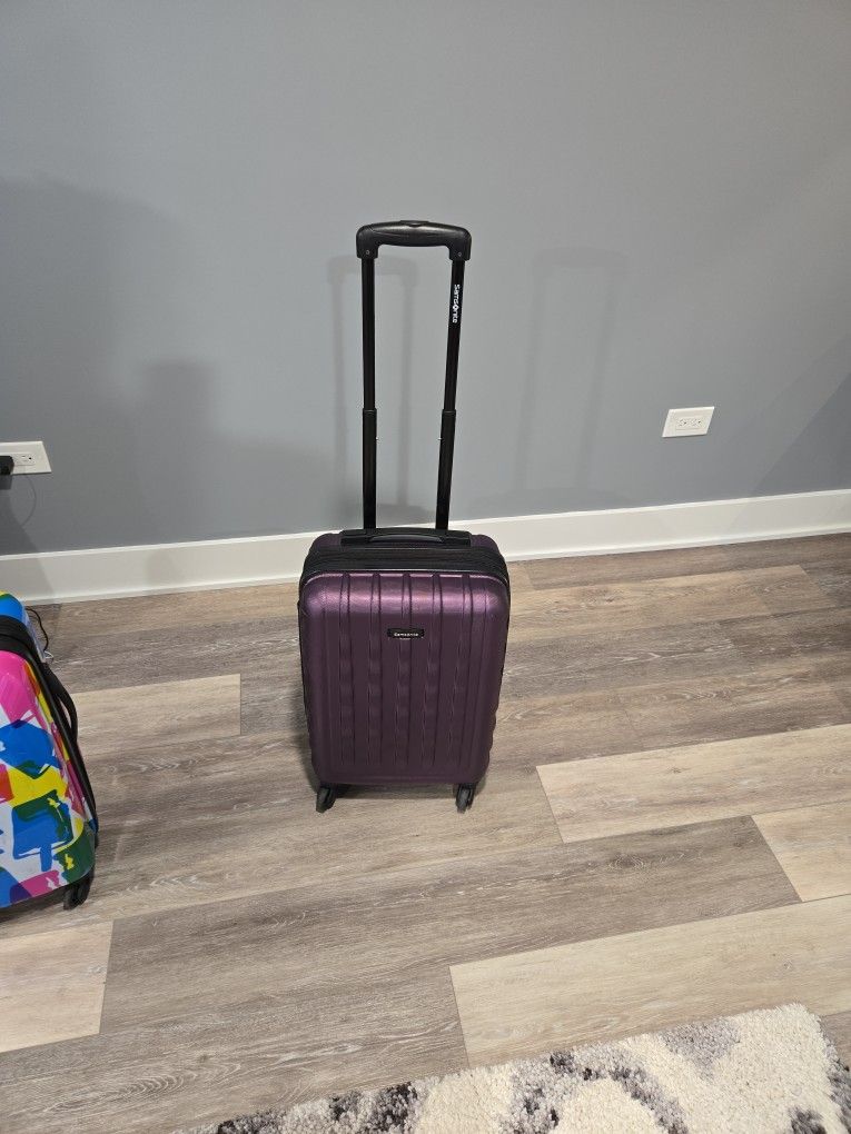 Samsonite Carry On