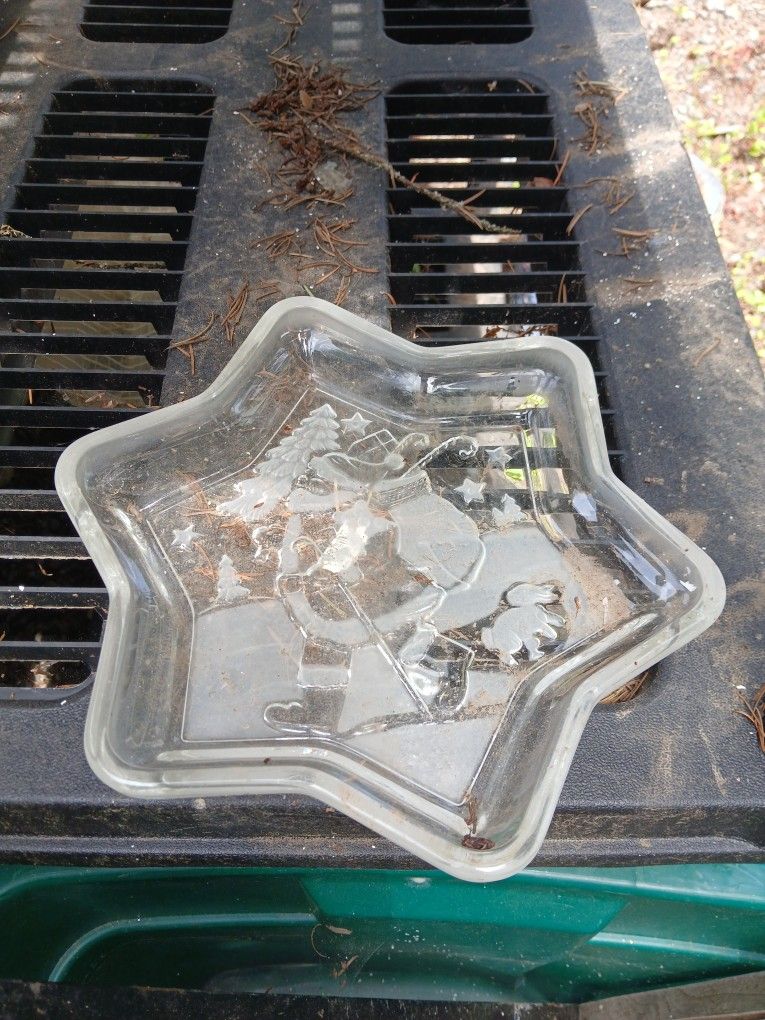Crystal Serving Plates With Etchings