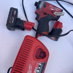 Milwaukee M12 FUEL 1/4" Hex Impact Driver