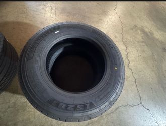 Truck Tire LANDFLEET LS201 225/70R22.5 16 PR