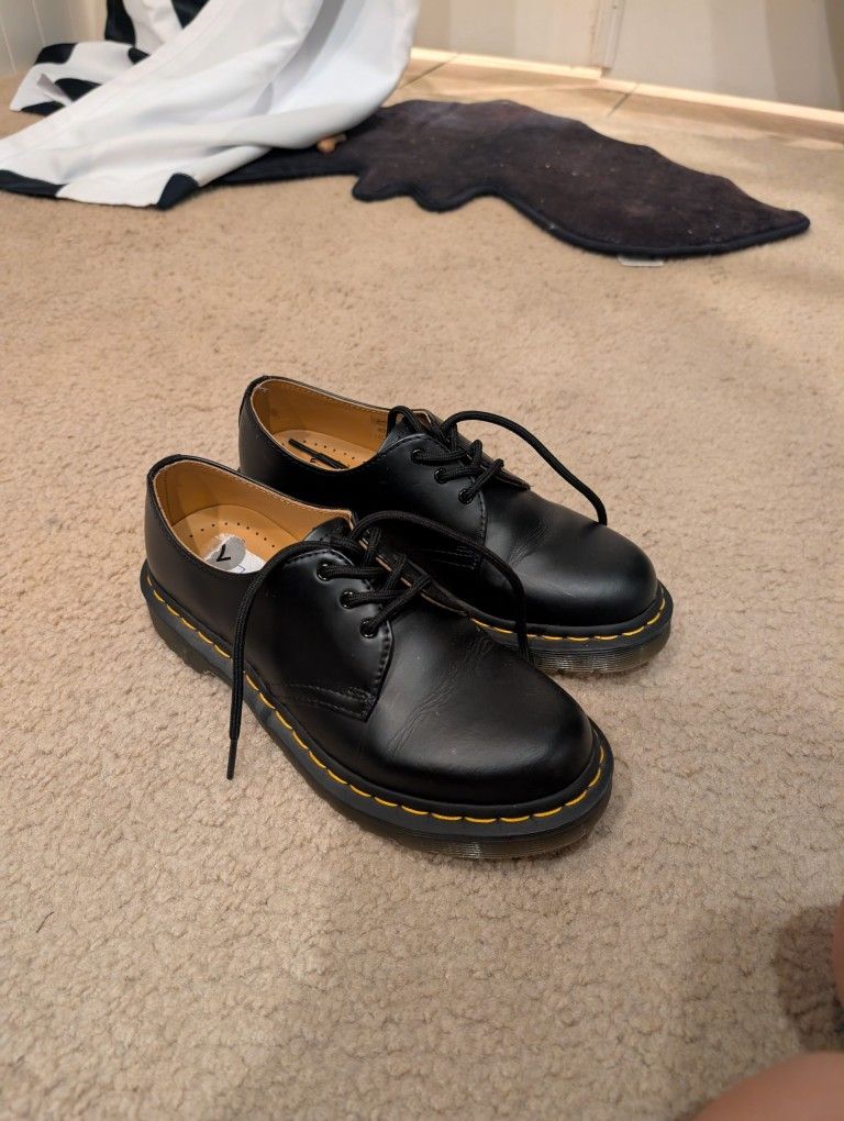 Dr Martens Leather Oxford Shoes 11837