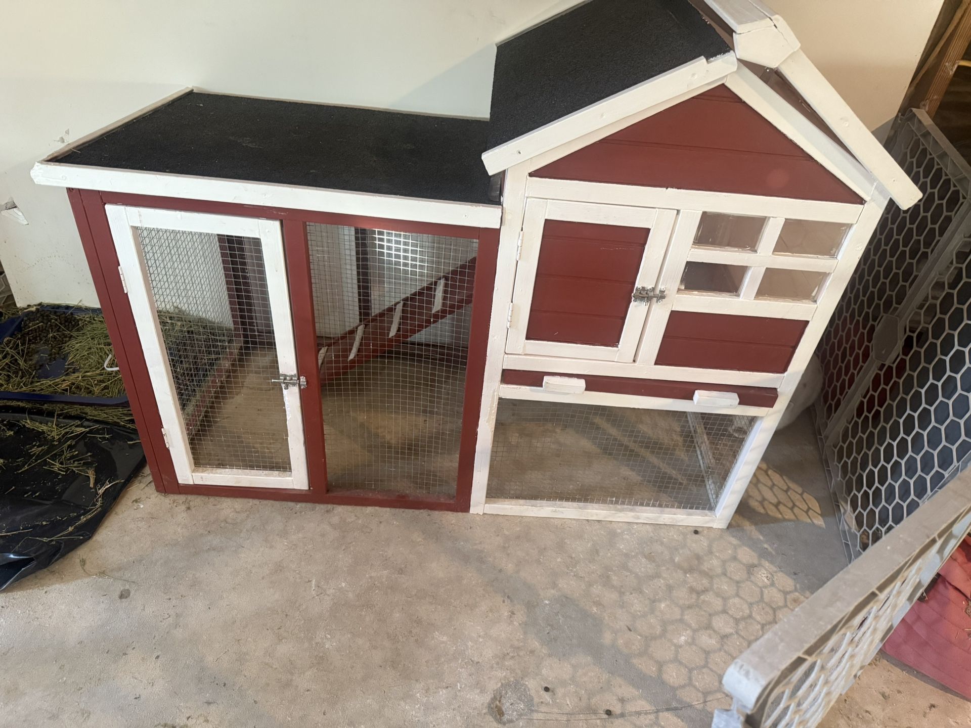 Animal Farm House