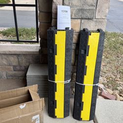 5-Pack Cable Protector or Driveway Ramps - Speed Bump