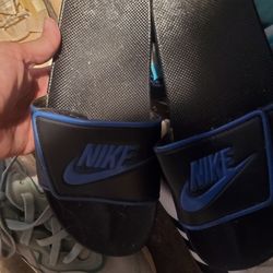 Nike slides