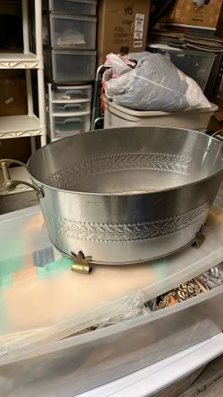 Metal Bucket - Great For Drinks