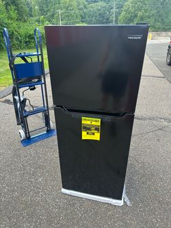 Frigidaire Black Counter Depth Fridge Top Freezer