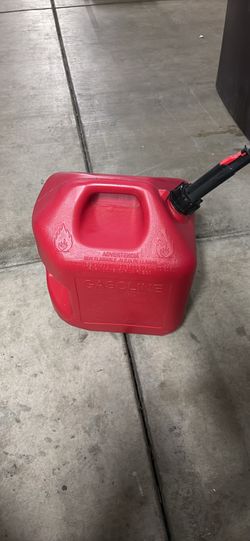 5 Galons gas can