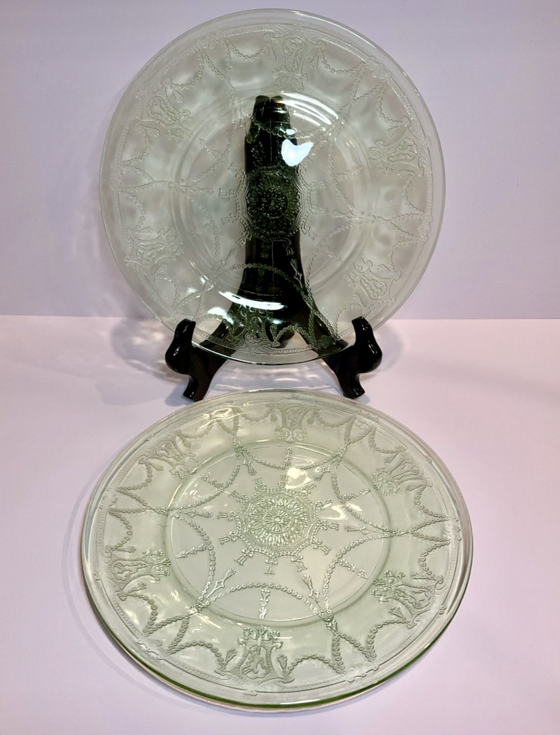 Vintage 2 Hocking Glass Co. Cameo Ballerina Green 9.25" Diameter Dinner Plates