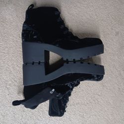 Rocketdog Black Crushed Velvet Boots