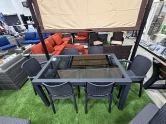 Patio, garden, outdoor, or terrace set. Table with 6 chairs. Ask for price. $100 Down Payment