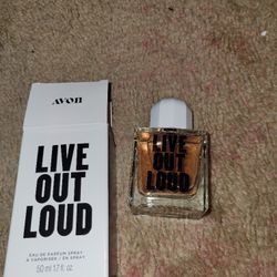 Live Out Loud Eau De Parfum Spray