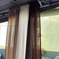 Cortina 27.5  In Por 63 In 