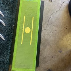 the original Divot Board golf training aid! Barely used (easily less than six times used in total. Perfect for practicing indoor or outdoor