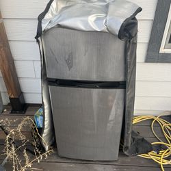 Insignia Mini Fridge