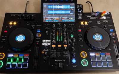 Pioneer XDJ-RX3 DJ Controller + Decksaver + Magma CTRL Case
