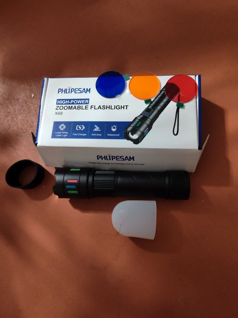 High Power Zoomable Flashlight 🔦