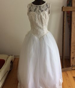 White wedding dress