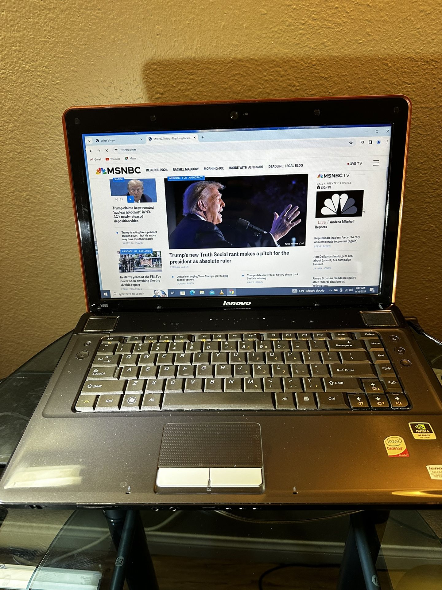 Laptop Lenovo ideapad Y550, 8gb.,250GbRam,DVD,HDMI, Charger Included