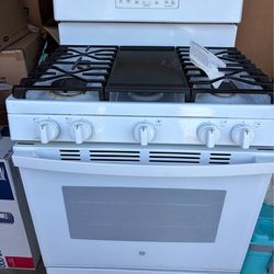 GE 5 burner stove