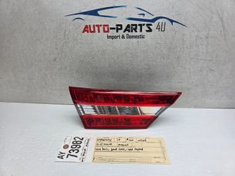 2013 - 2014 - 2015 TOYOTA AVALON LEFT DRIVER LED INNER TRUNK TAIL LIGHT OEM AY73982