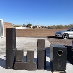 Older Sorround System . What You See Is All I Got For $125.00