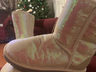 New Women’s Ugg’s Boots