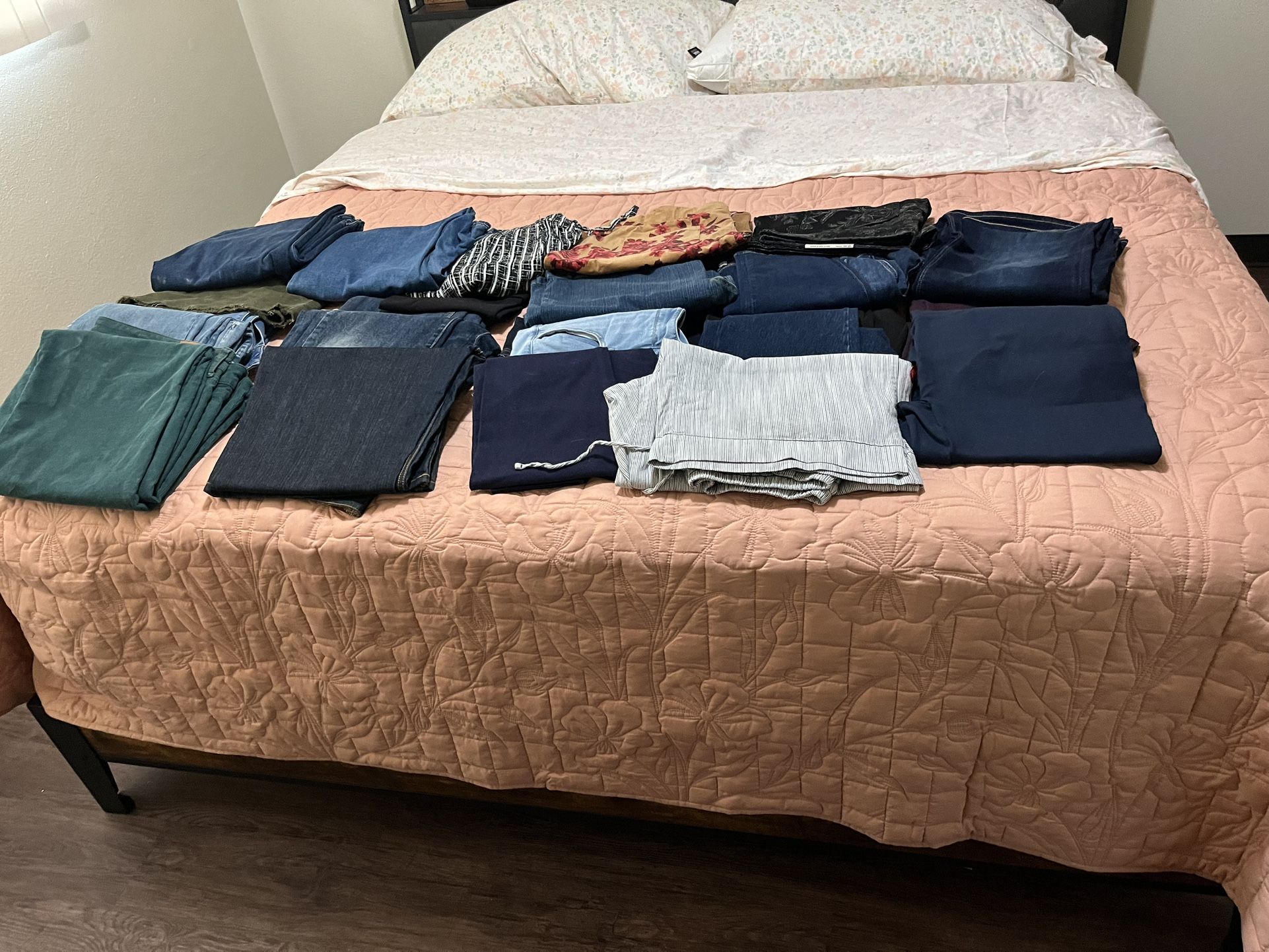 American Eagle Jeans And Skirts