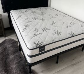 FULL Metal Bed Frame