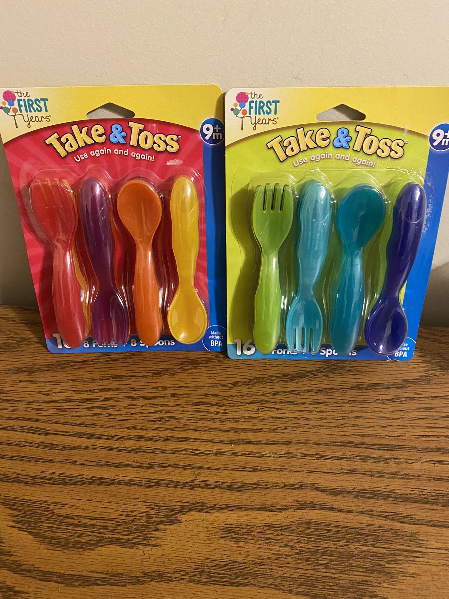 New In Pack Two Of The First Years Take & Toss Spoons & Forks