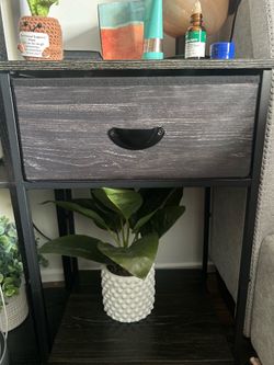 Modern Bedside Table/Nightstand