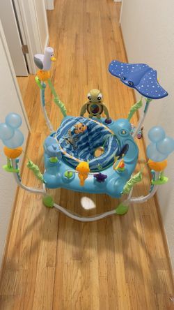 Disney Baby Finding Nemo Sea of Activities Jo P