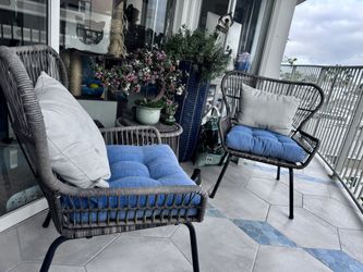 Outdoor Patio Chairs & Table Rattan